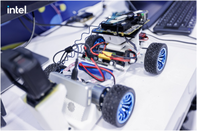 英特尔在服贸会宣布多项合作，加速人工智能解决方案落地展示